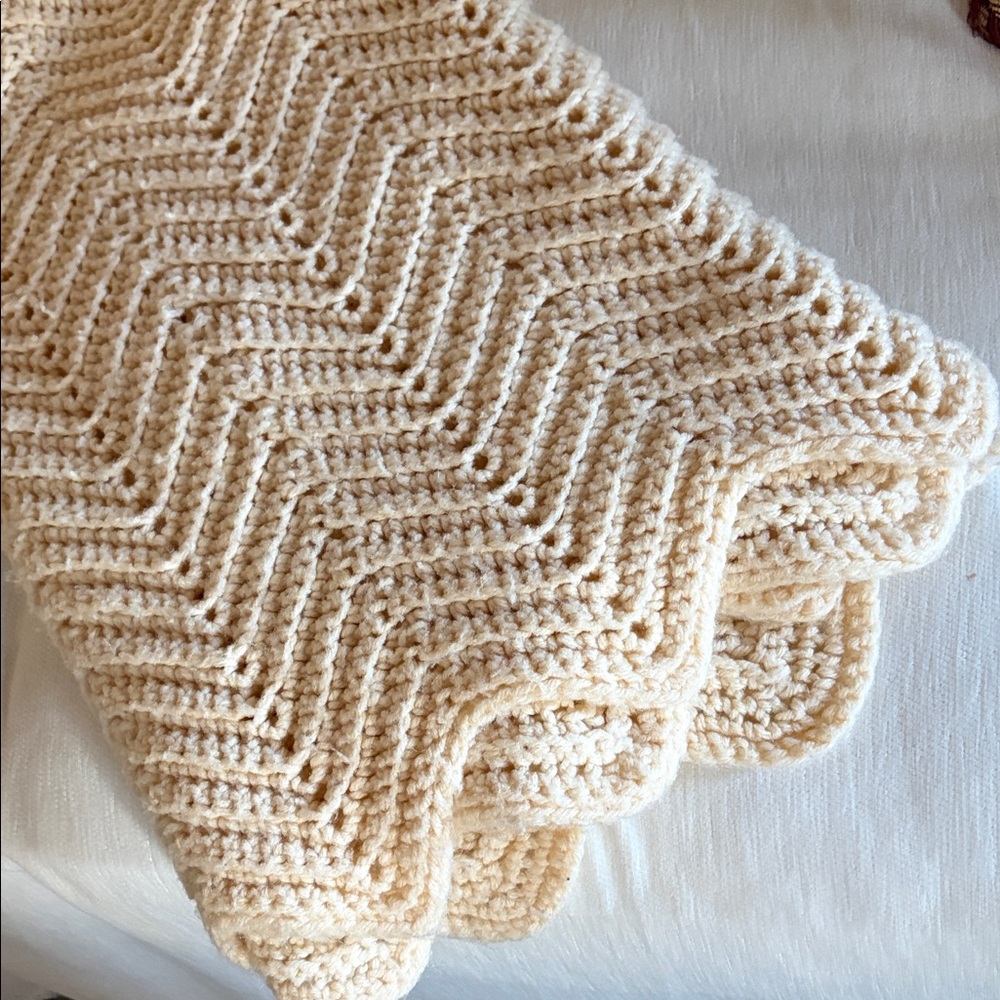 Sweet Vintage Hand Crochet Butter Yellow Throw Blanket  56 x 42 Cottagecore